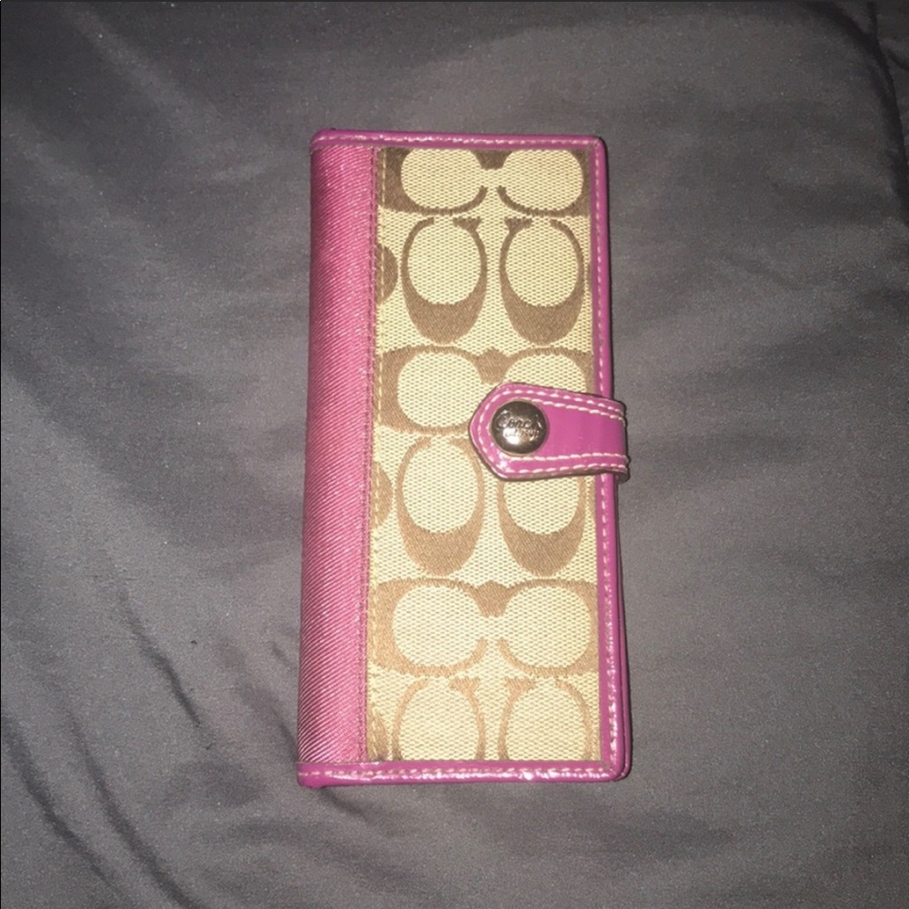 Coach wallet